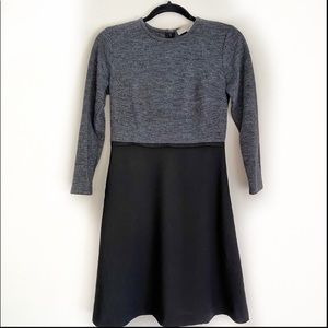 Loft Two-Toned Grey and Black Dress - Size 2 Petit
